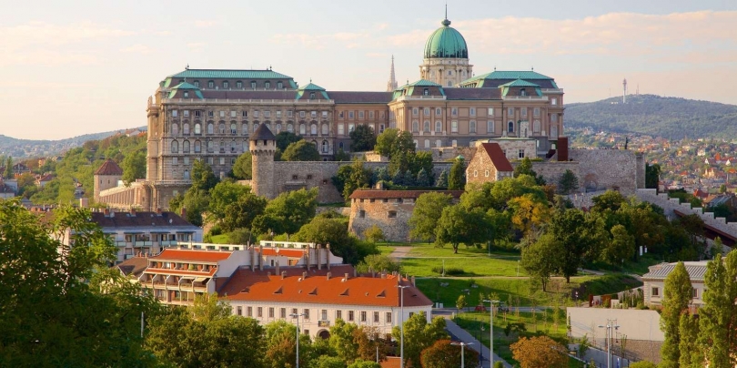 7. Buda Castle (44,674 sqm)